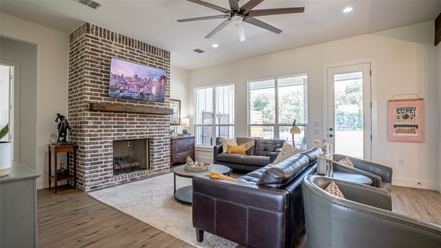 1100 County Road 337, Glen Rose, TX 76043