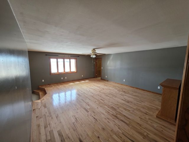 8132 Matznick Road, Prophetstown, IL 61277