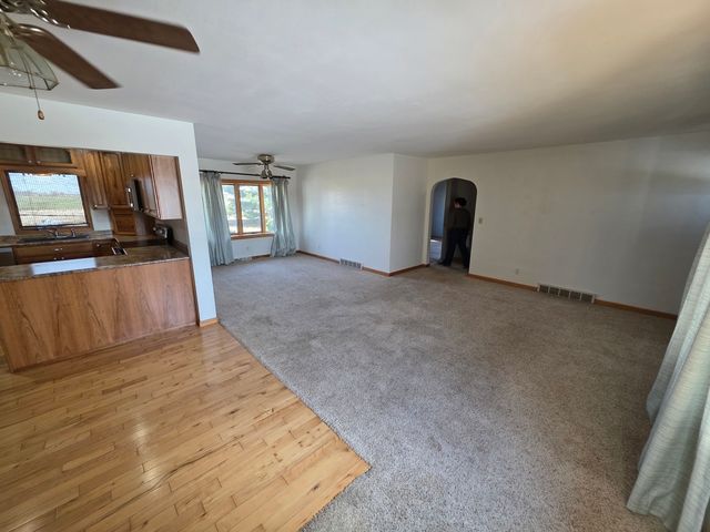 8132 Matznick Road, Prophetstown, IL 61277