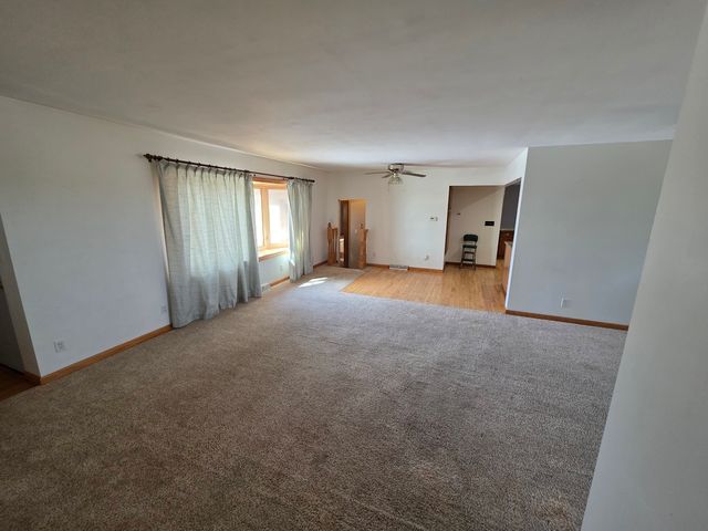 8132 Matznick Road, Prophetstown, IL 61277