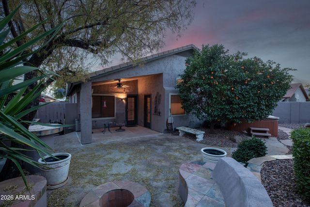 4506 E LONE CACTUS Drive, Phoenix, AZ 85050