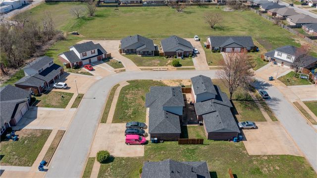 3501, 3508, 3510 SW Landau Court 4 Property Portfolio, Bentonville, AR 72712