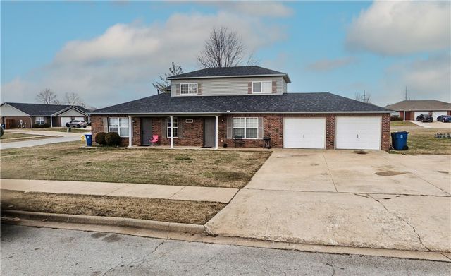 3501, 3508, 3510 SW Landau Court 4 Property Portfolio, Bentonville, AR 72712