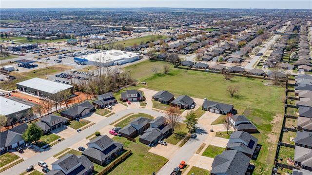 3501, 3508, 3510 SW Landau Court 4 Property Portfolio, Bentonville, AR 72712