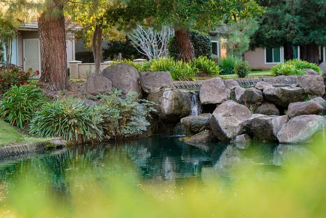 2272 Dawson Cove Lane, Clovis, CA 93611