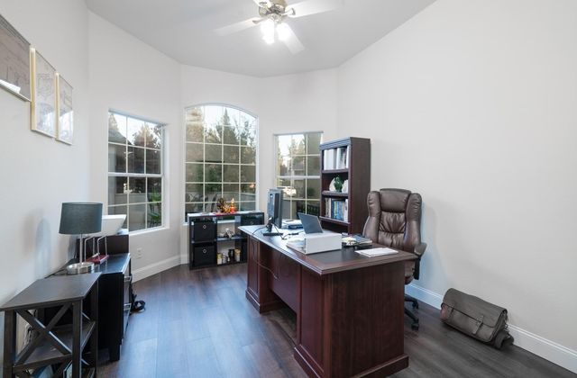 2272 Dawson Cove Lane, Clovis, CA 93611