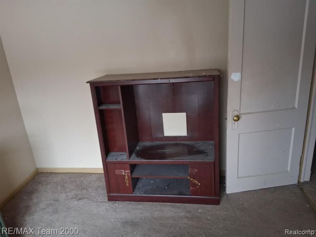 13235 Freeland, Detroit, MI 48227