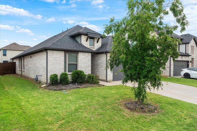 644 Erin Hills Drive, Red Oak, TX 75154