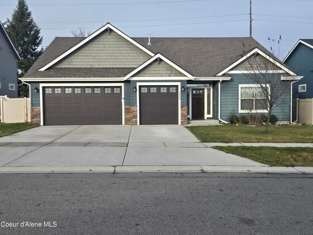 7970 N DARLENA LP, Coeur d'Alene, ID 83815 property photo