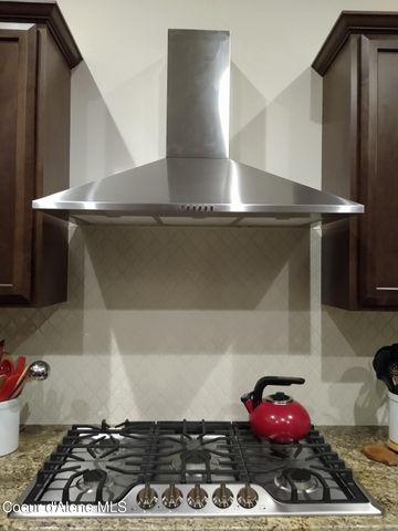 7970 N DARLENA LP, Coeur D'alene, ID 83815