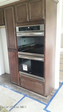 7970 N DARLENA LP, Coeur D'alene, ID 83815