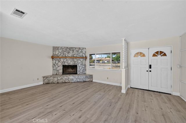 8167 Windsor Avenue, Hesperia, CA 92345
