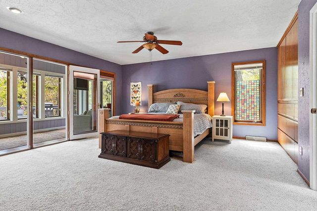 125 TRADERS POINT LANE, Green Bay, WI 54302