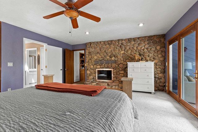 125 TRADERS POINT LANE, Green Bay, WI 54302