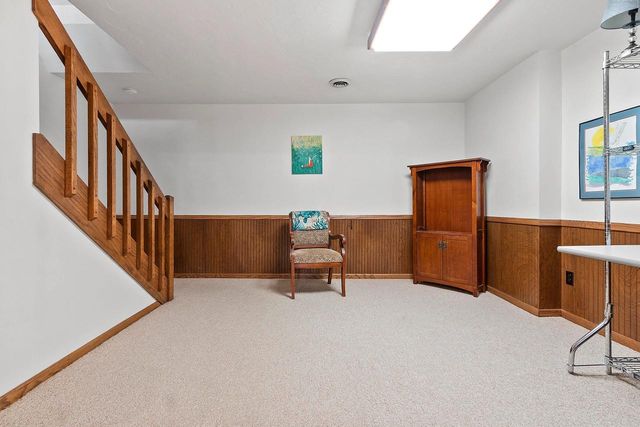 125 TRADERS POINT LANE, Green Bay, WI 54302