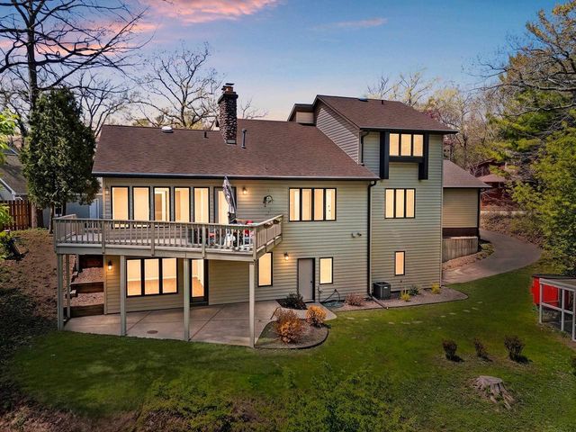 125 TRADERS POINT LANE, Green Bay, WI 54302