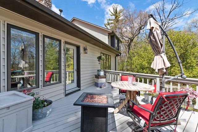 125 TRADERS POINT LANE, Green Bay, WI 54302