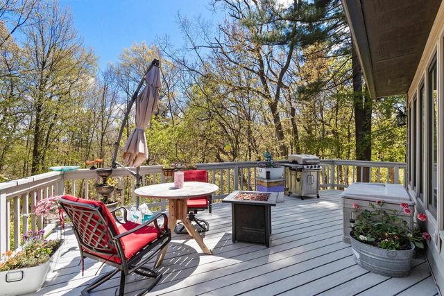 125 TRADERS POINT LANE, Green Bay, WI 54302