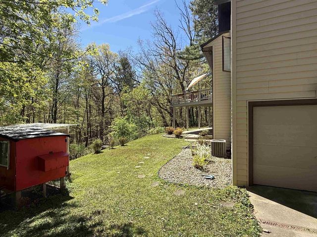 125 TRADERS POINT LANE, Green Bay, WI 54302