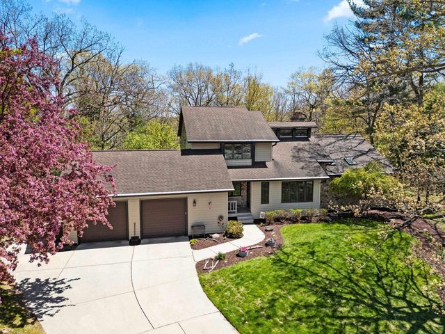 125 TRADERS POINT LANE, Green Bay, WI 54302