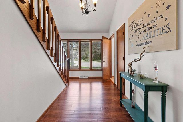 125 TRADERS POINT LANE, Green Bay, WI 54302
