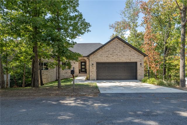 15 Cherhill Drive, Bella Vista, AR 72714
