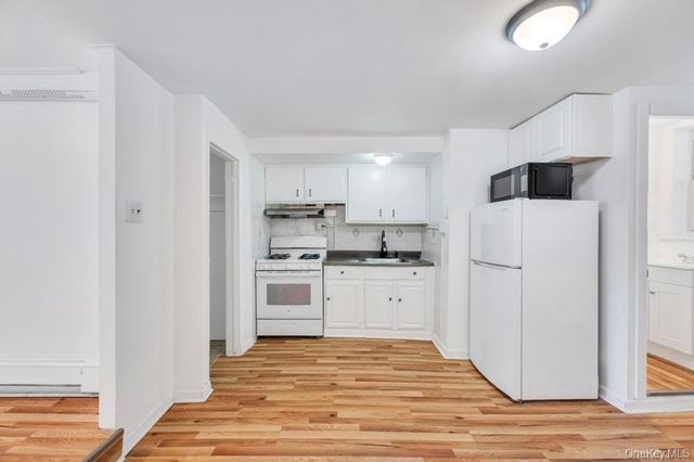 5042 Kings Highway, Brooklyn, NY 11234