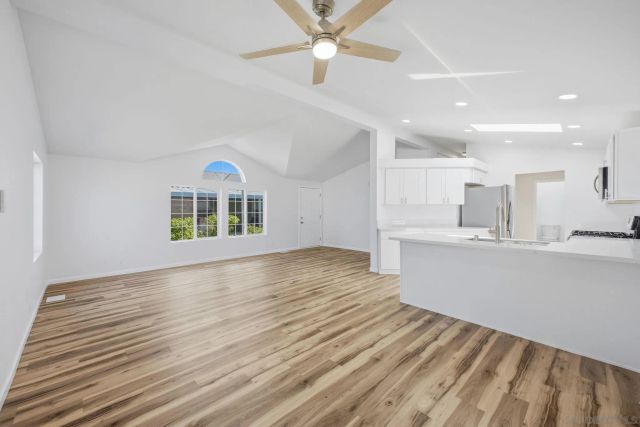 2550 E Valley Pkwy 77, Escondido, CA 92027