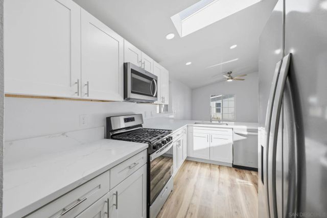 2550 E Valley Pkwy 77, Escondido, CA 92027