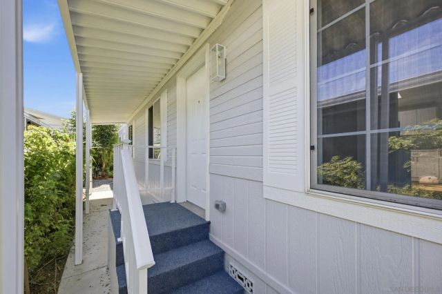 2550 E Valley Pkwy 77, Escondido, CA 92027