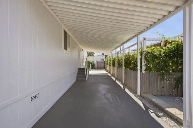 2550 E Valley Pkwy 77, Escondido, CA 92027