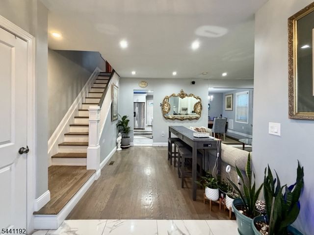 2076 Berwyn St, Union Twp., NJ 07083