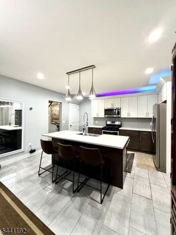2076 Berwyn St, Union Twp., NJ 07083