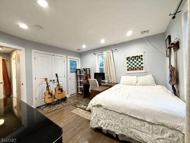 2076 Berwyn St, Union Twp., NJ 07083