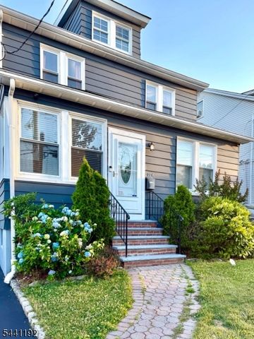 2076 Berwyn St, Union Twp., NJ 07083