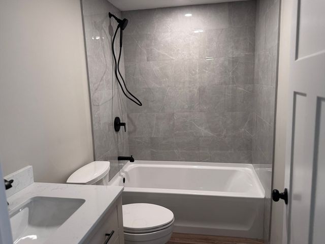 74 Sherwood Cir, East Bridgewater, MA 02333