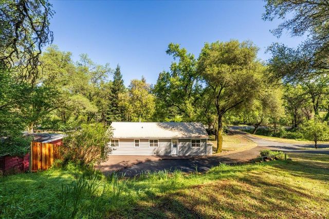 13630 Dry Creek Rd, Auburn, CA 95602