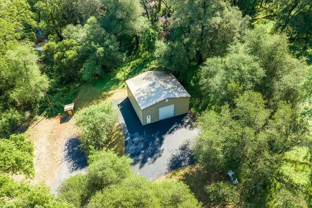 13630 Dry Creek Rd, Auburn, CA 95602