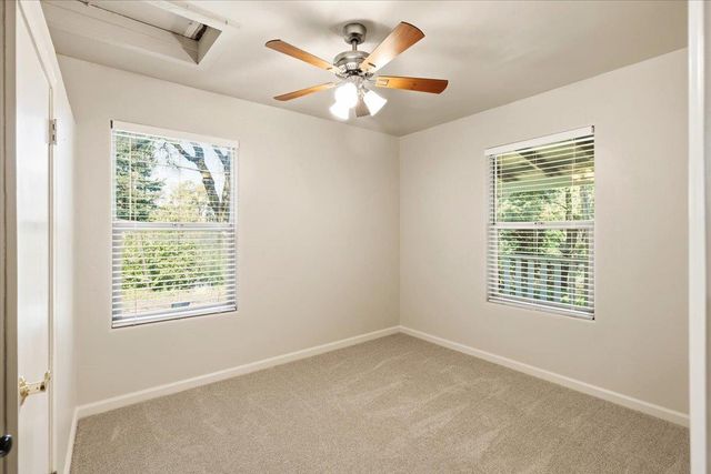 13630 Dry Creek Rd, Auburn, CA 95602