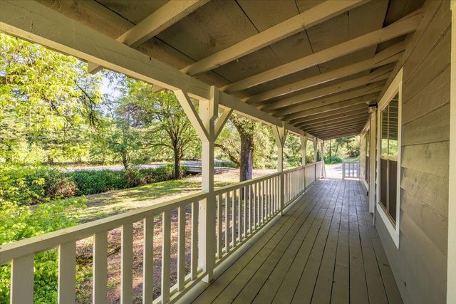 13630 Dry Creek Rd, Auburn, CA 95602