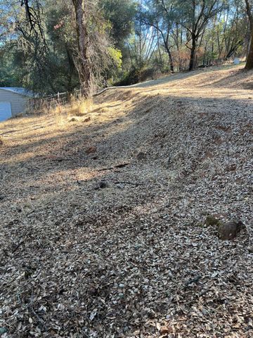 13630 Dry Creek Rd, Auburn, CA 95602