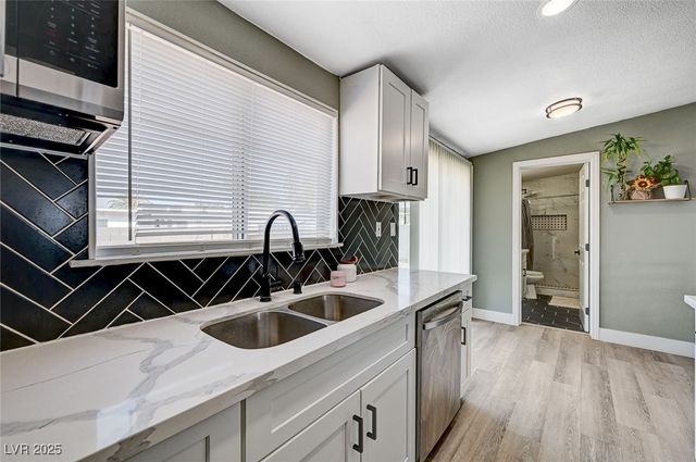 1424 Teton Street, Las Vegas, NV 89101