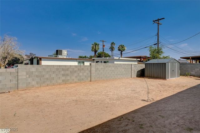 1424 Teton Street, Las Vegas, NV 89101