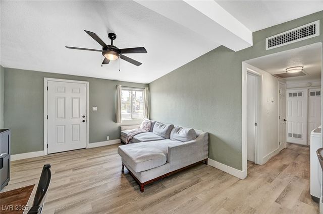 1424 Teton Street, Las Vegas, NV 89101