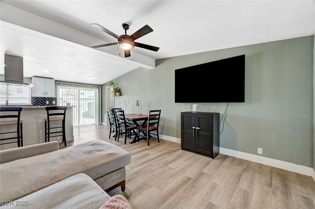 1424 Teton Street, Las Vegas, NV 89101