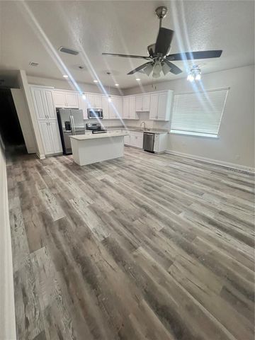 408 S MAIN AVENUE, Groveland, FL 34736