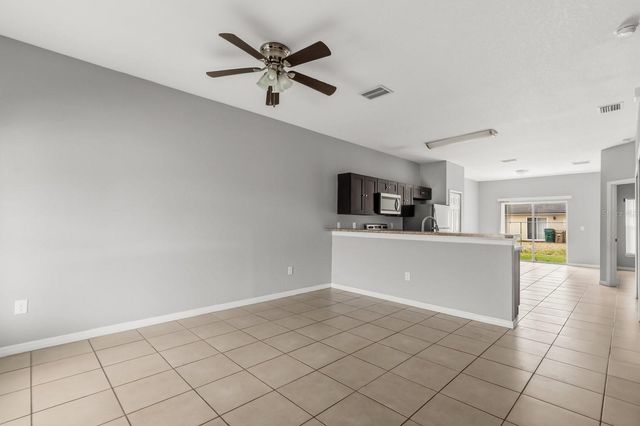 677-679 ROYALTY COURT 2, Kissimmee, FL 34758