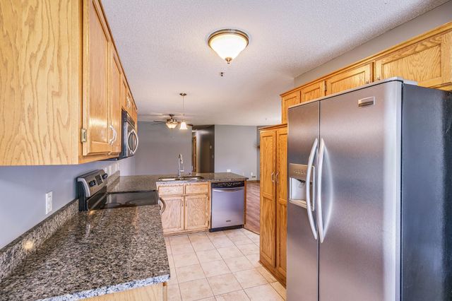 3167 Manitou Drive 7, White Bear Lake, MN 55110