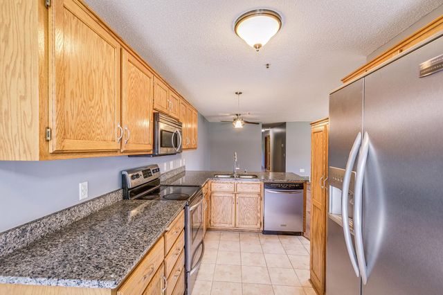 3167 Manitou Drive 7, White Bear Lake, MN 55110