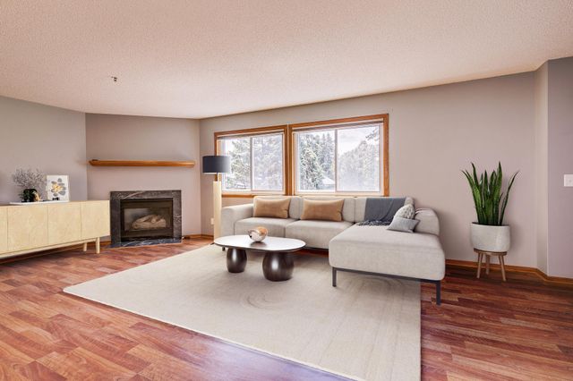 3167 Manitou Drive 7, White Bear Lake, MN 55110